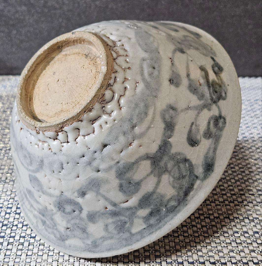 名碗❗】中国古陶磁器　明末～清初 福建琉球古窯　青華染付　唐草に渦巻文様 茶碗