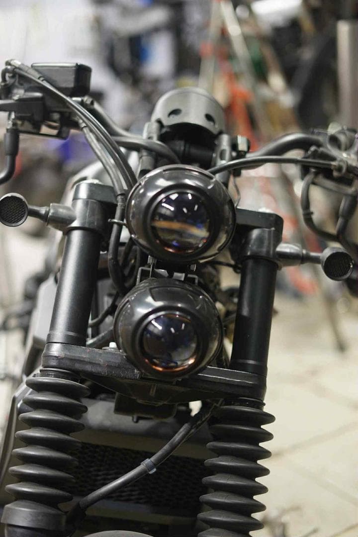 レブル250 500 ヘッドライト 縦目 LED２灯化 　Javi Motor