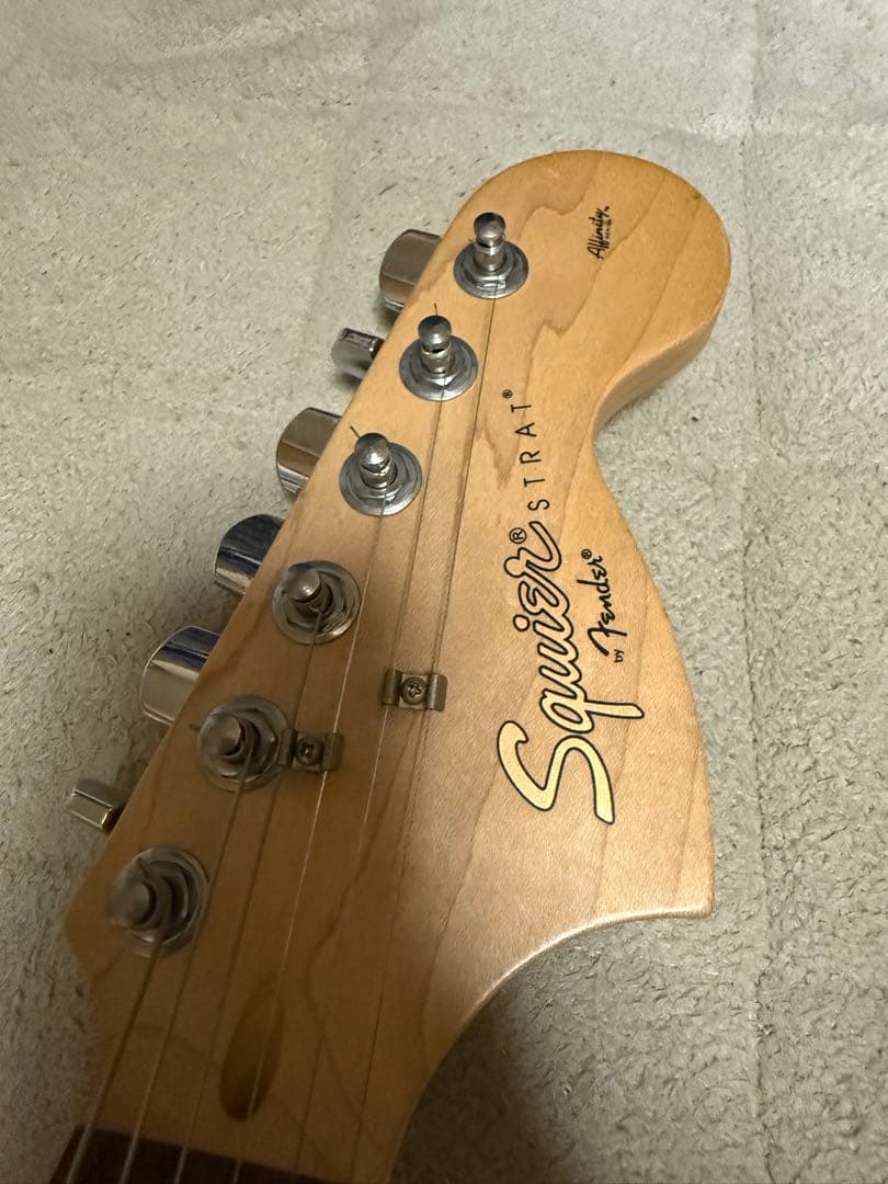 Squier Stratocaster サンバースト