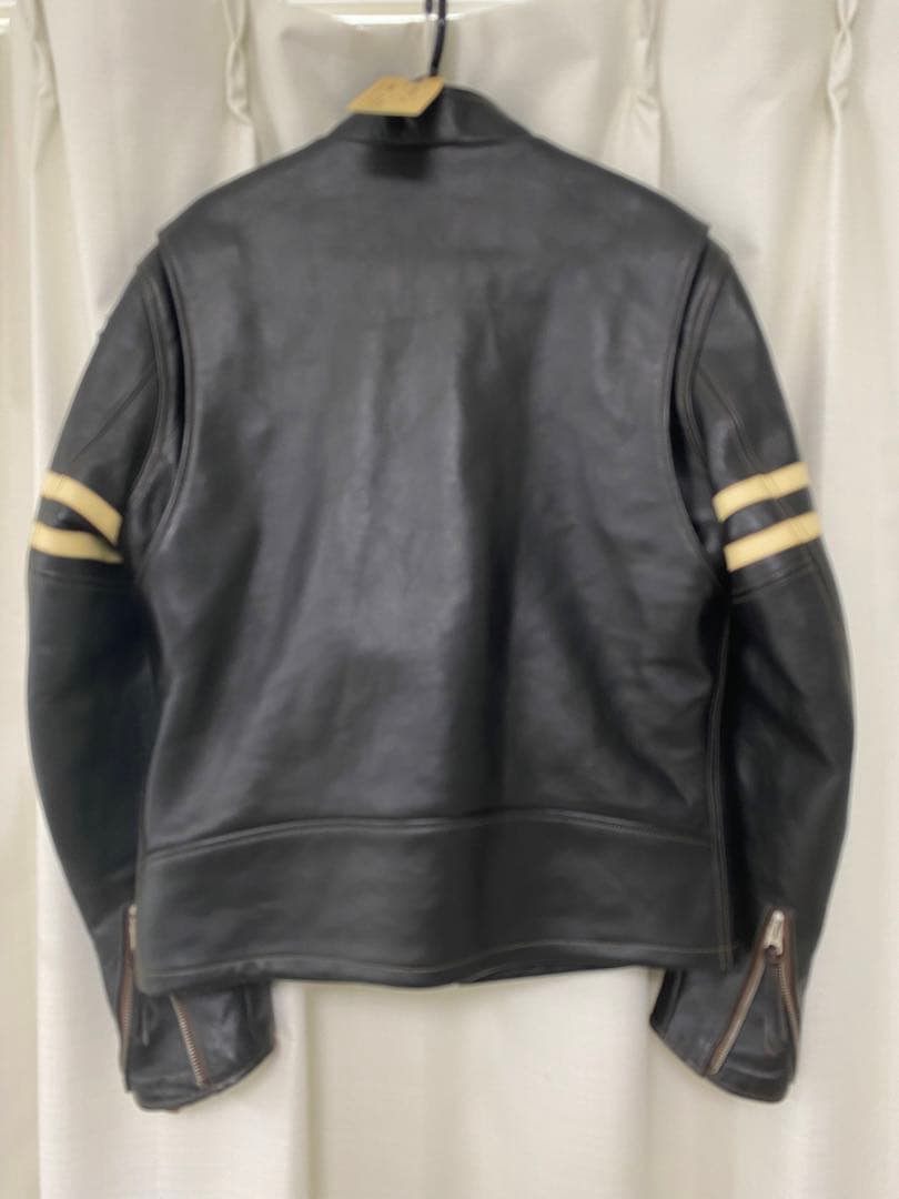 トイズマッコイ　レザーライダースジャケット