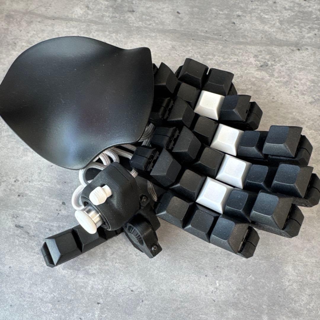 【本日限り値下げ】Azeron Keyzen 赤軸 コントローラー 左手デバイス