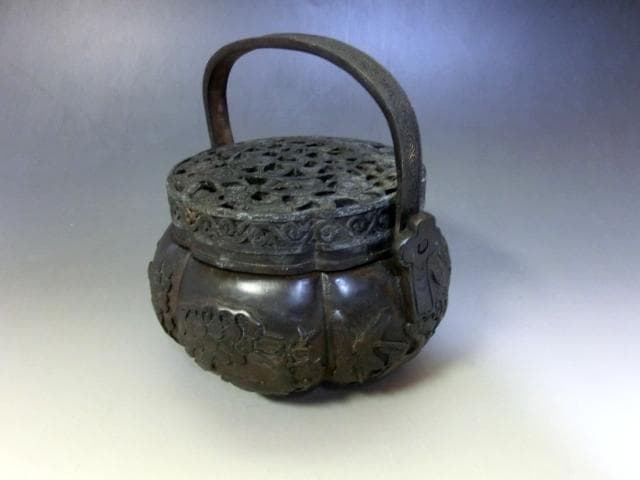 手炉■銅製 透かし花唐草 花鳥紋 大明宣徳 灰器 火器 手あぶり 香炉 時代物
