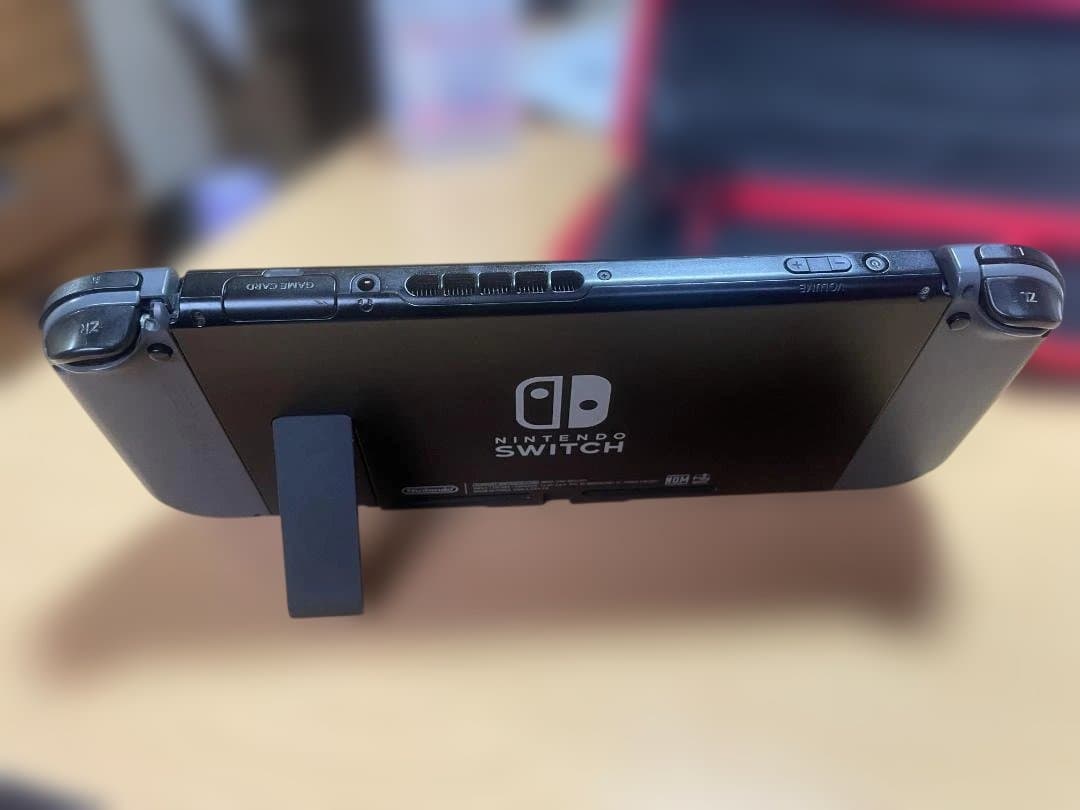 Nintendo Switch グレー 本体 キャリングケース付き