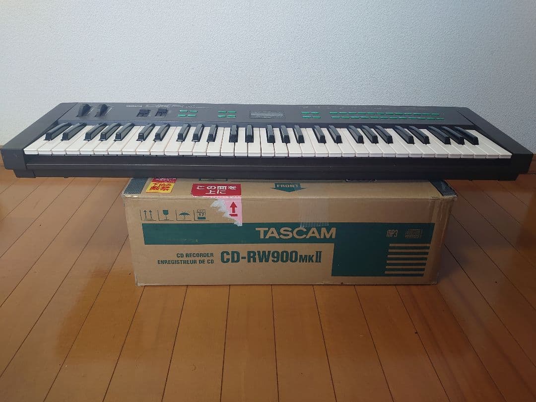 Yamaha DX-27 シンセサイザー 61鍵