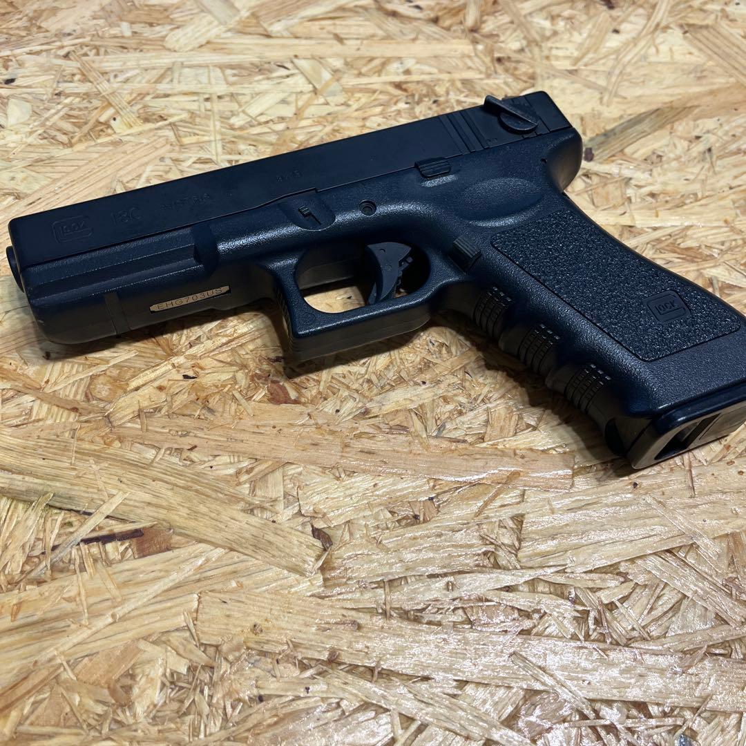 東京マルイ　電動ガン　グロック18c バッテリー　マガジンセット