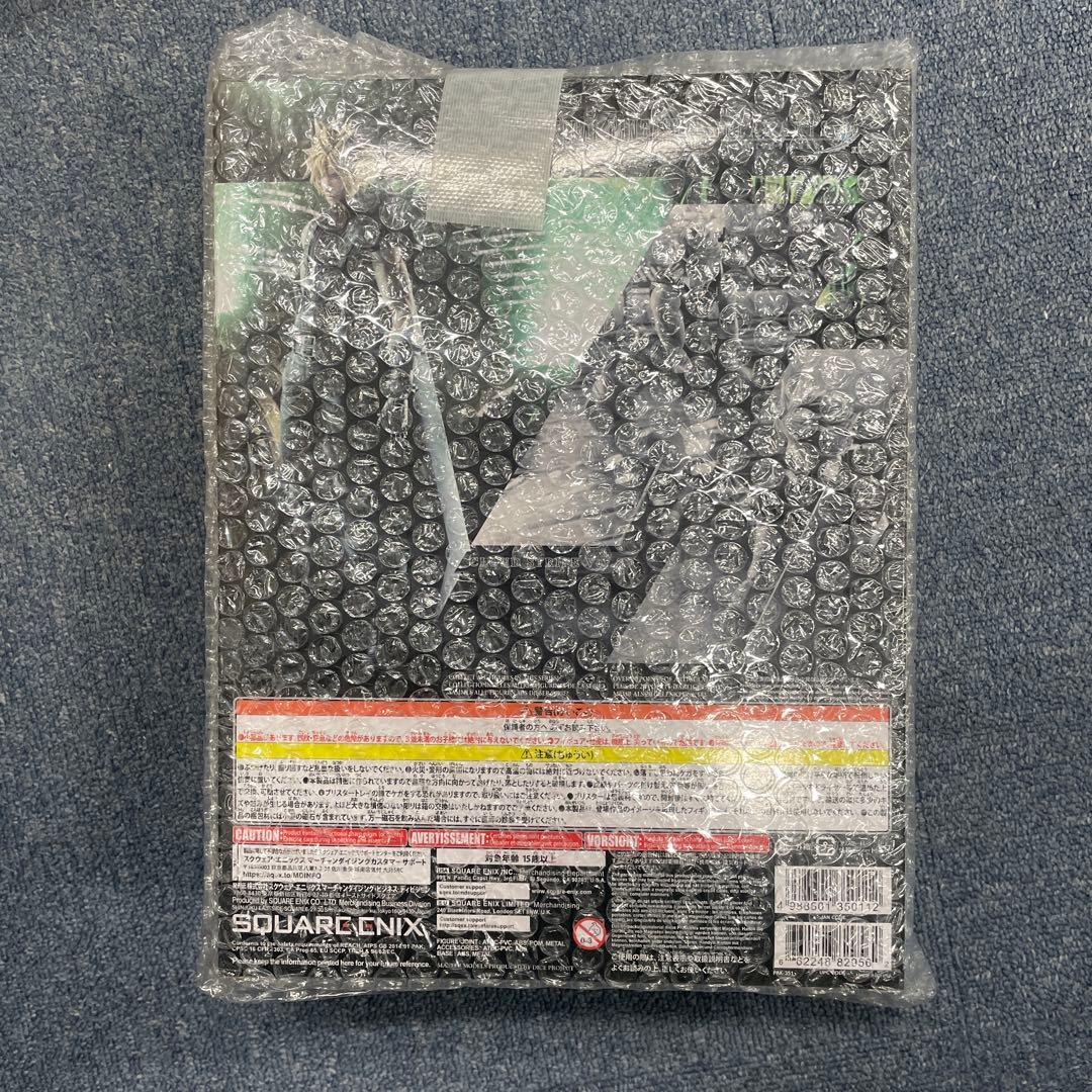 【新品未開封】PLAY ARTS改　クラウド・ストライフVer2