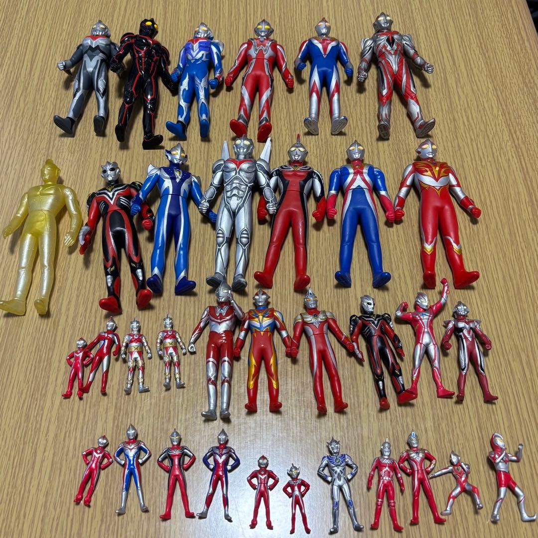 ウルトラマン フィギュア まとめ売り 34体