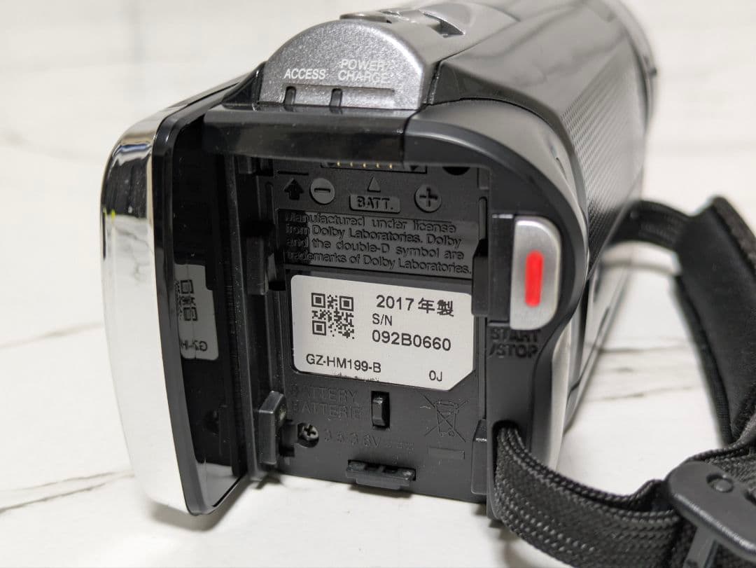 JVC　GZ-HM199　SDカード&充電器セット　17年製