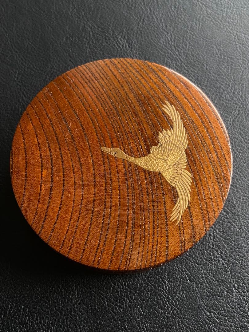 初雁蒔絵香合 香炉 欅 共箱 茶道具 香道具 蒔絵 香合 木製 前端春斎