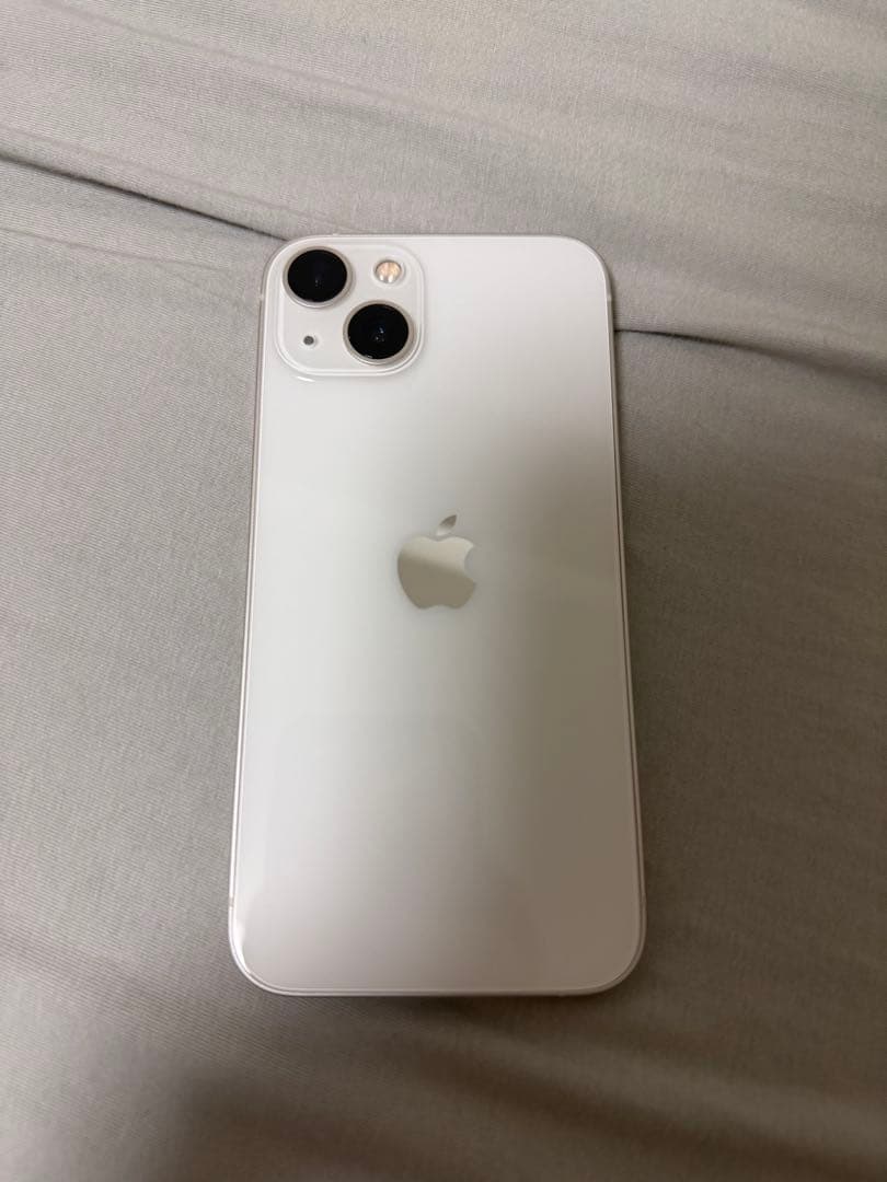 Apple iPhone 13 256GBスターライト 本体