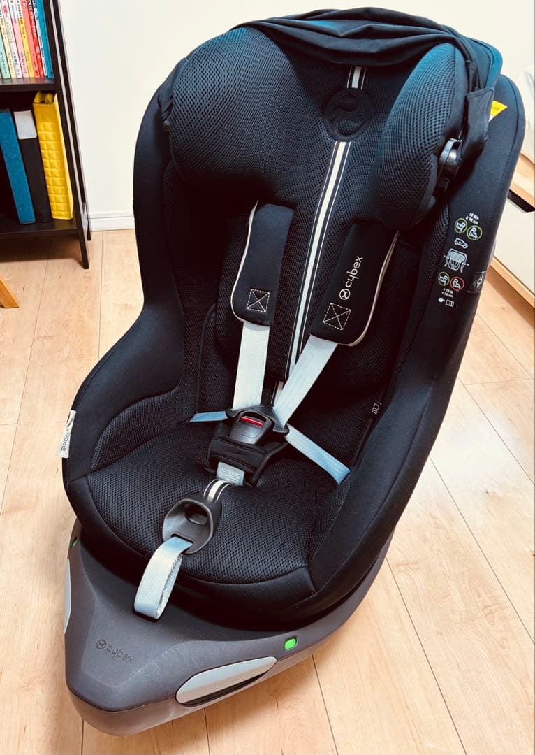 シローナ Gi i-Size/ムーンブラックプラス