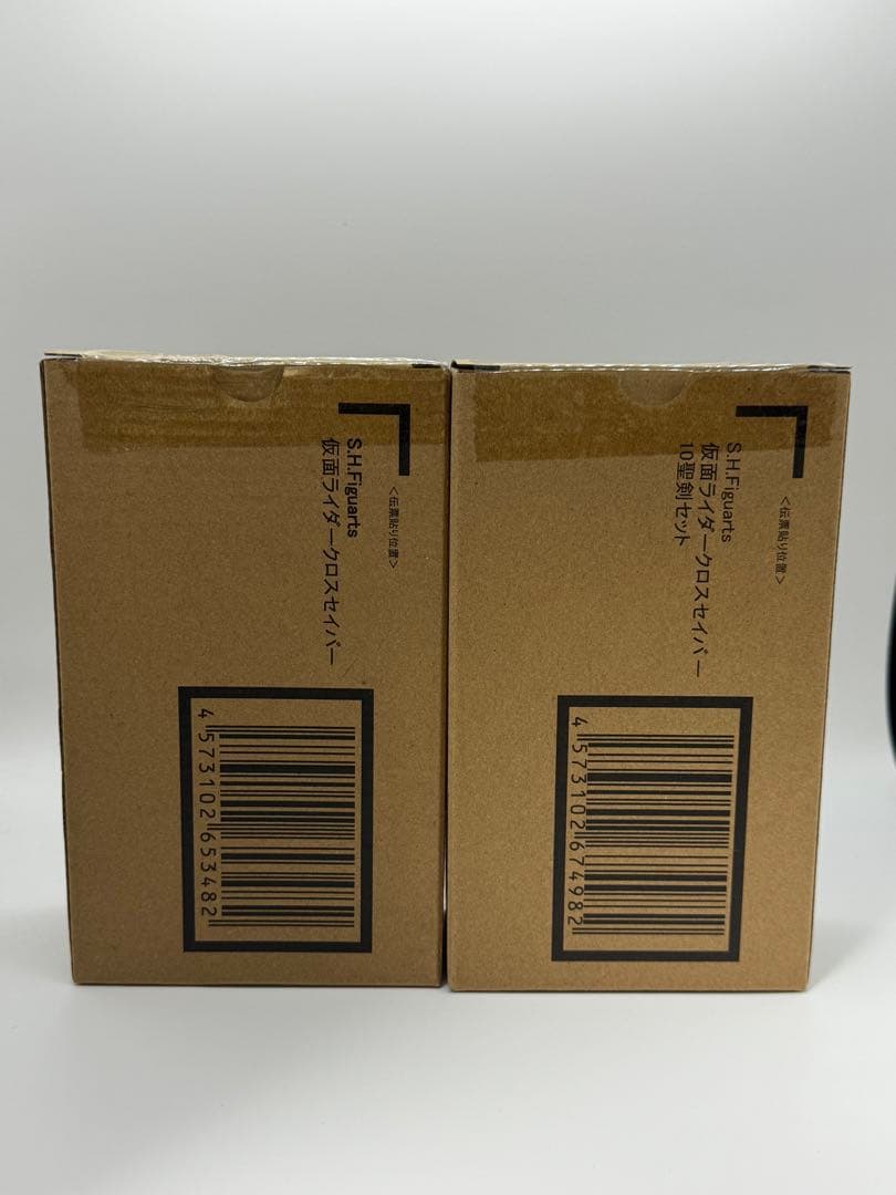 S.H.Figuarts 仮面ライダークロスセイバー