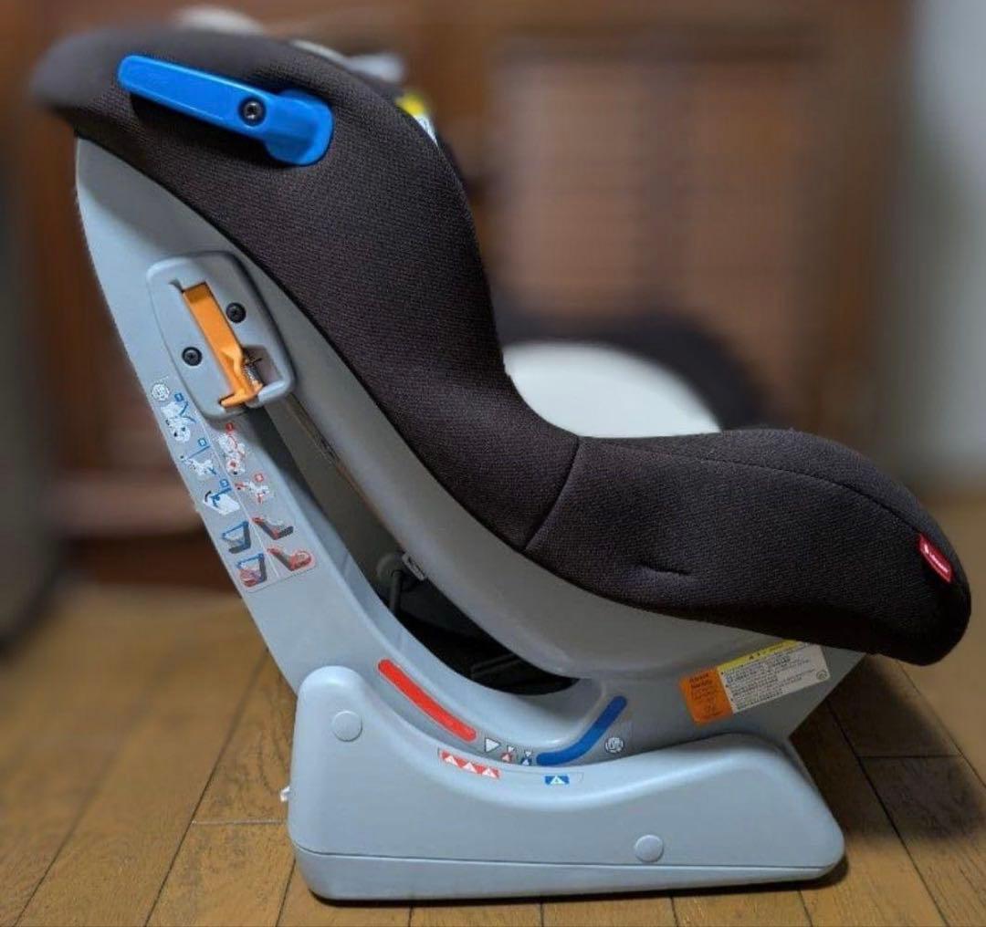 【美品】リーマン　チャイルドシート