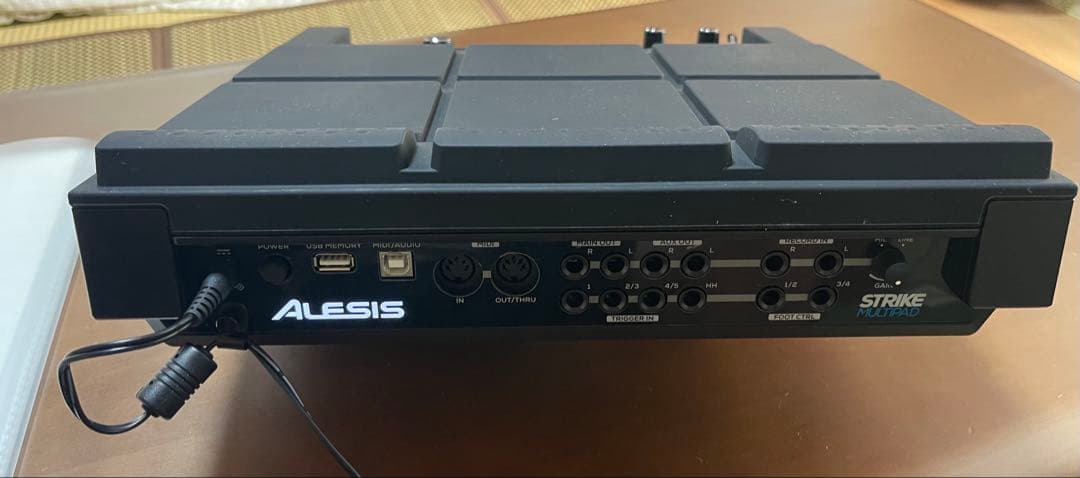 【お正月値下げ！】Alesis Strike Multi Pad ➕クランプ付き