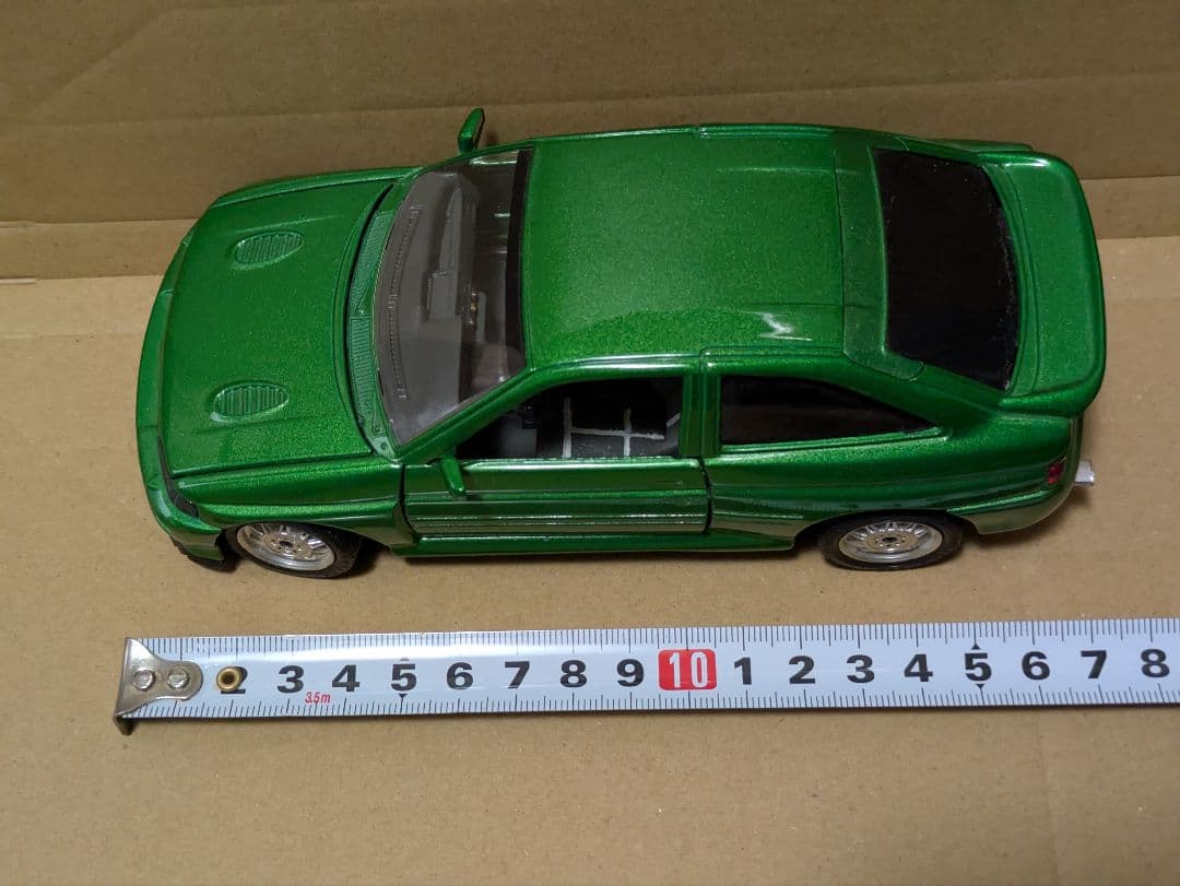 ブラーゴ　フォード・エスコート　RS　コスワース　　1/24