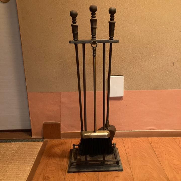 古いファイヤーツールセット 薪ストーブ 暖炉 スタンド 真鍮 鉄製 レトロ