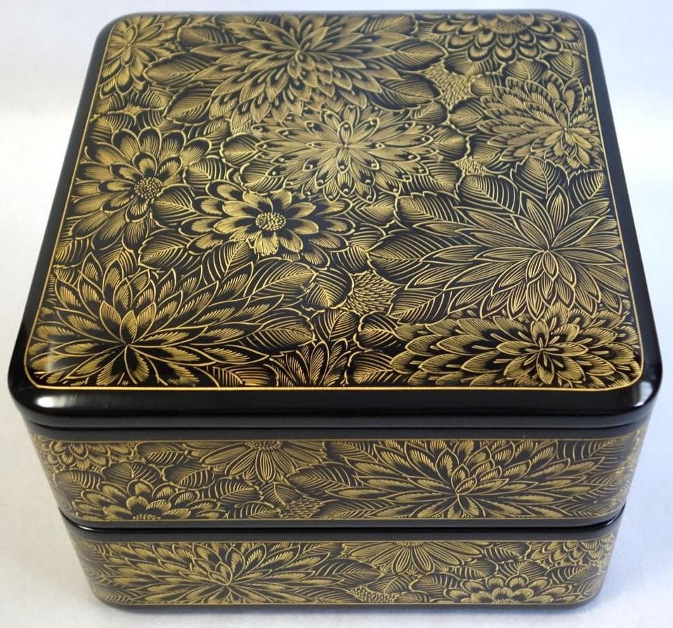 輪島塗 沈金菊花文様 二段重箱