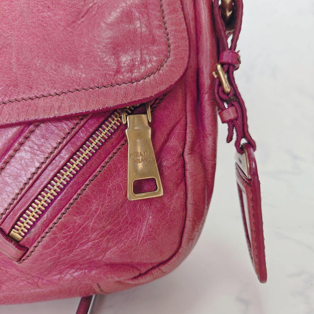 希少✨レア プラダ PRADA ピンク レザー ハンドバッグ チェーンストラップ