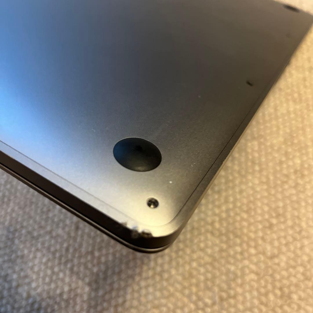 Mac book pro 13inch A1708 PC 【箱＆充電ケーブル】