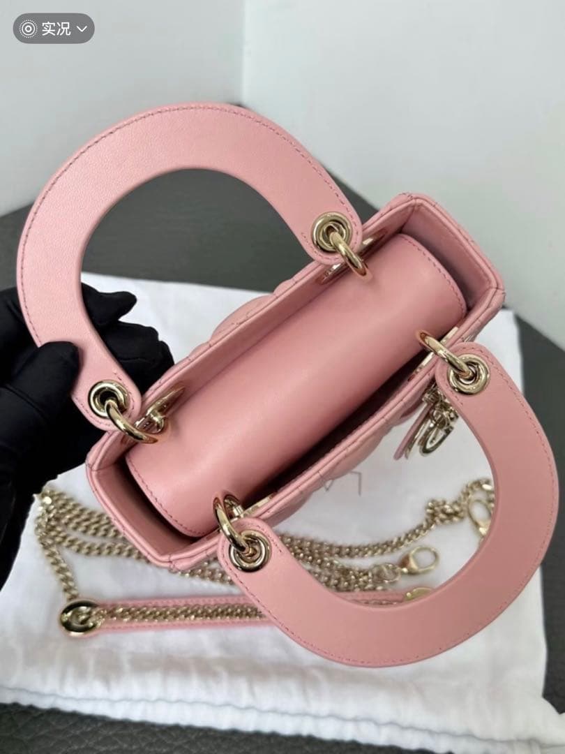 ピンク キルティング ショルダーバッグ