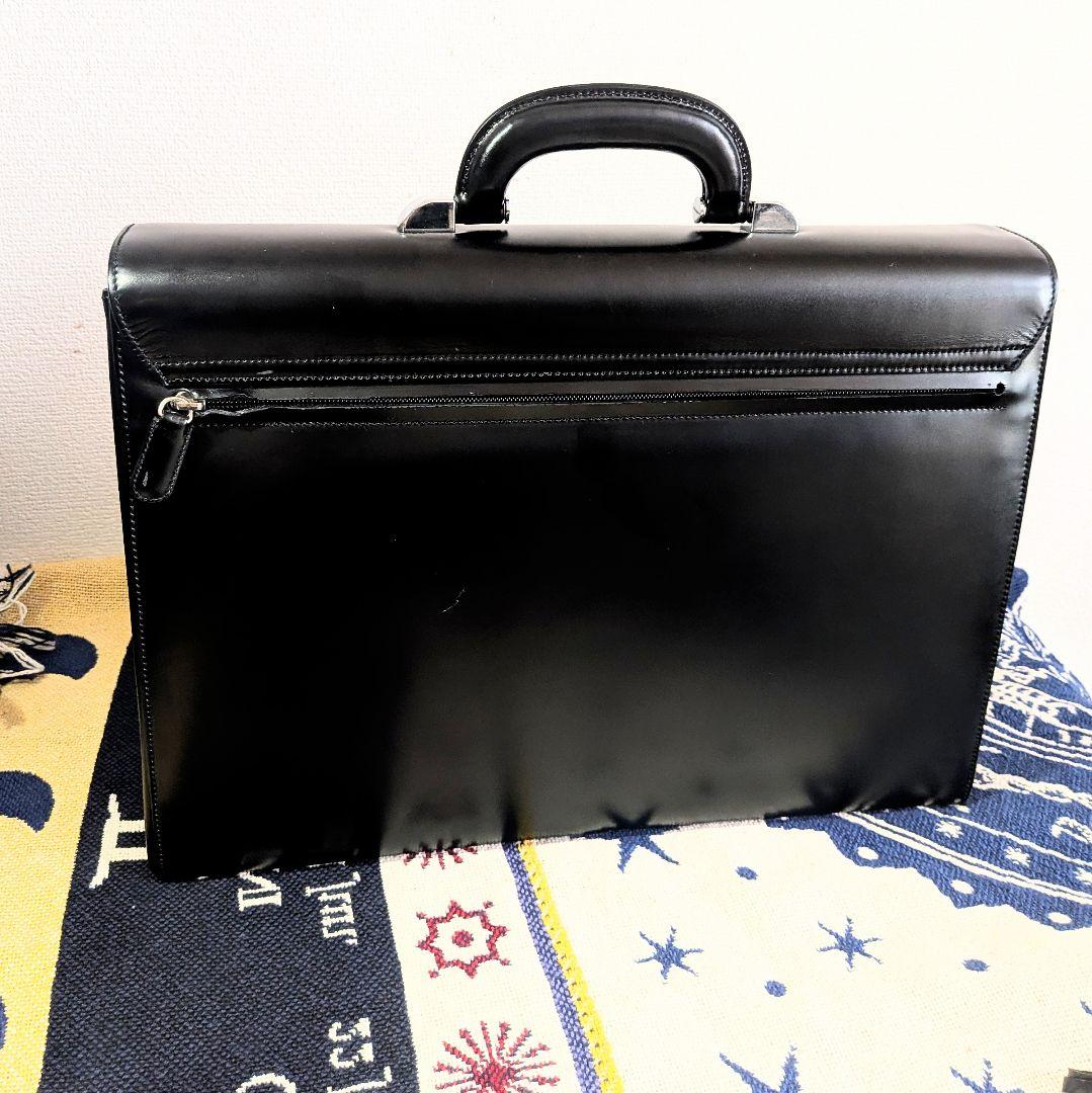 Pineider ピナイダー レザー ビジネスバッグ　黒