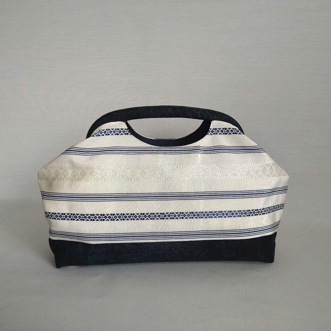 博多献上柄帯リメイク オフホワイト✕ネイビーデニム風 バネハンドルバッグ