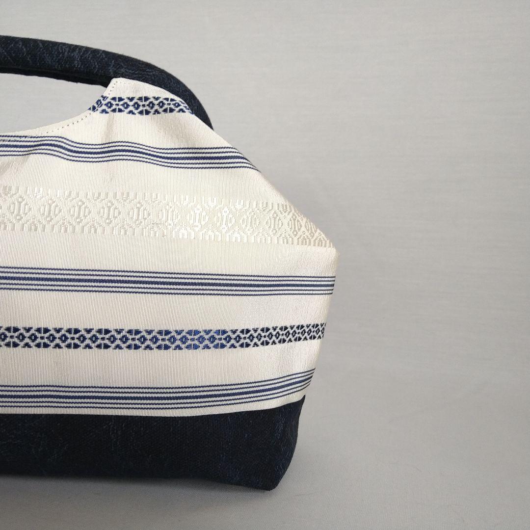博多献上柄帯リメイク オフホワイト✕ネイビーデニム風 バネハンドルバッグ