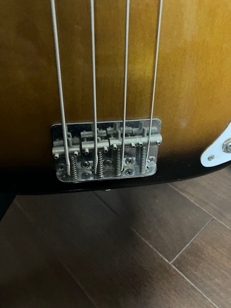 専用　超貴重Squier フェンダージャパンPRECISIONベースJVシリアル