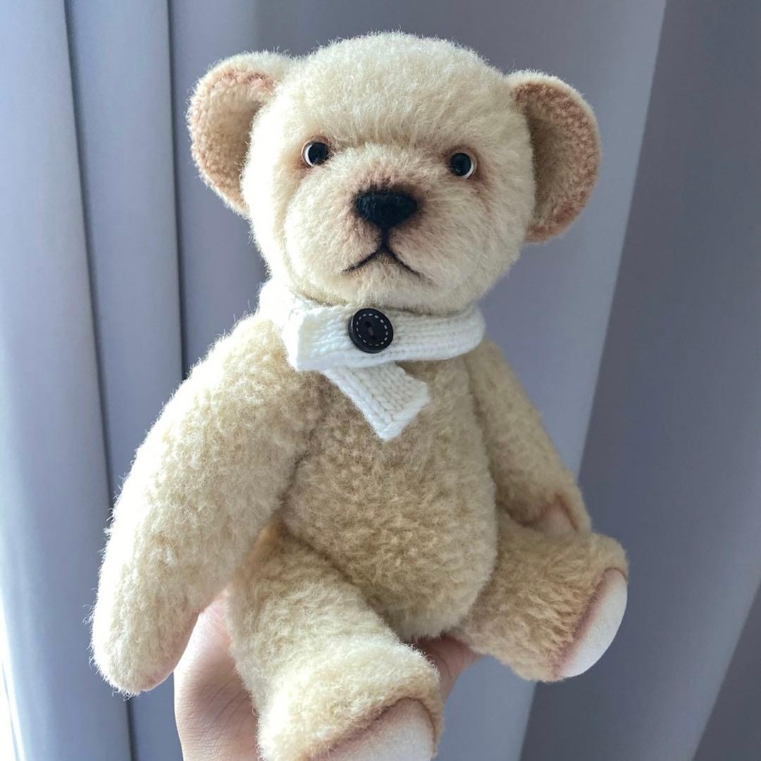 眠気がでてきたくま ぬいぐるみ ハンドメイド 海外作家様 テディベア