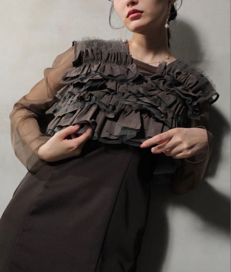 kana ボリュームフリルベスト シアートップス キャミワンピ 3点セット M