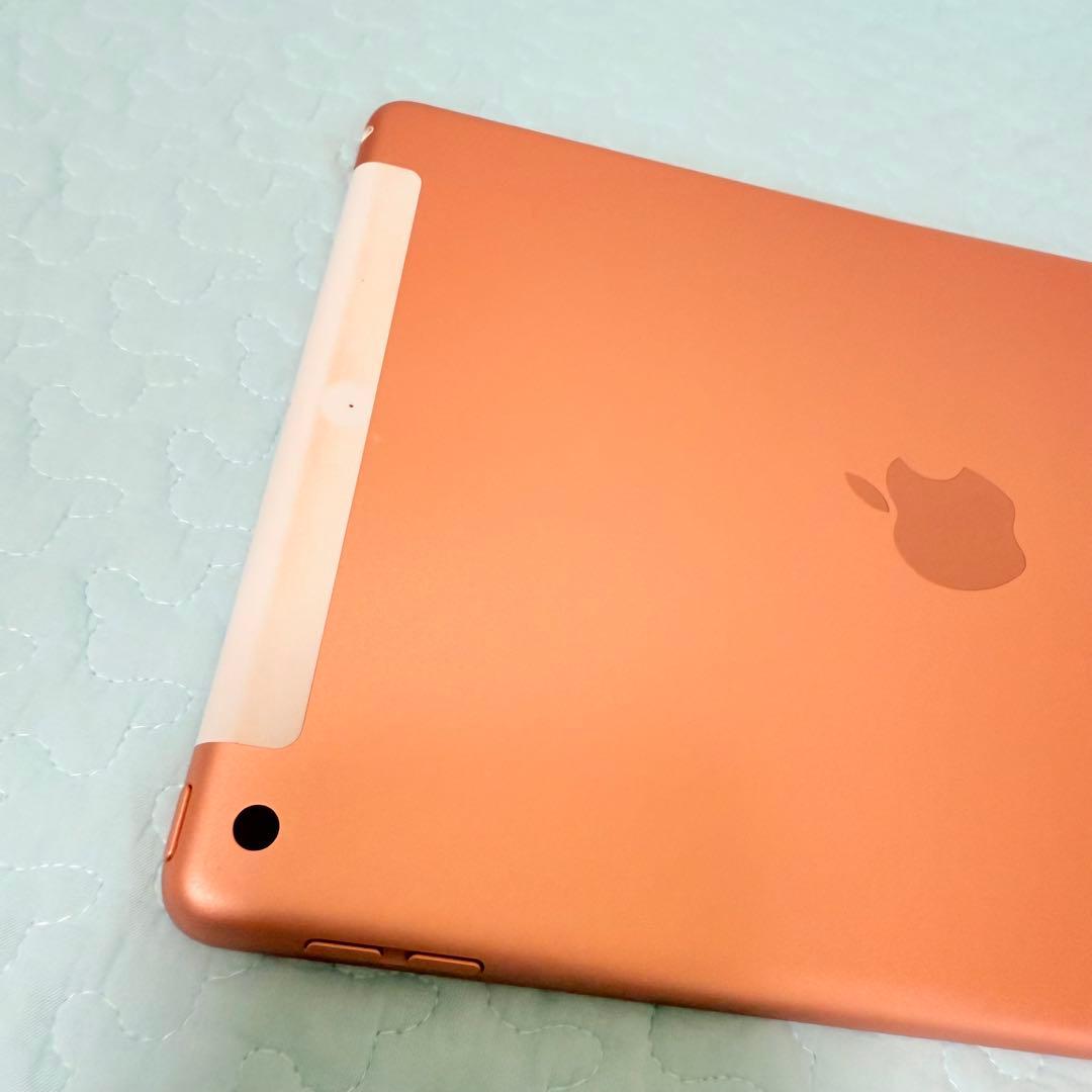 iPad 10.2インチ 第8世代 Wi-Fi+Cellular 32GB