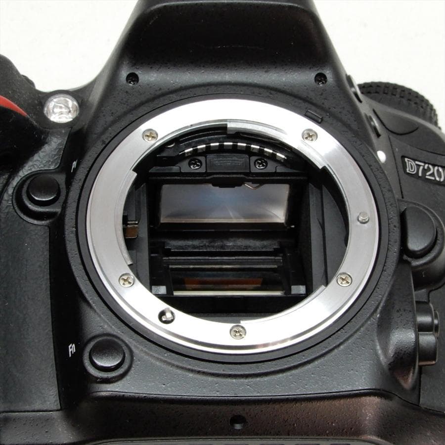 最終価格　超美品 ニコン D7200 ボディ シャッター回数 11,970回