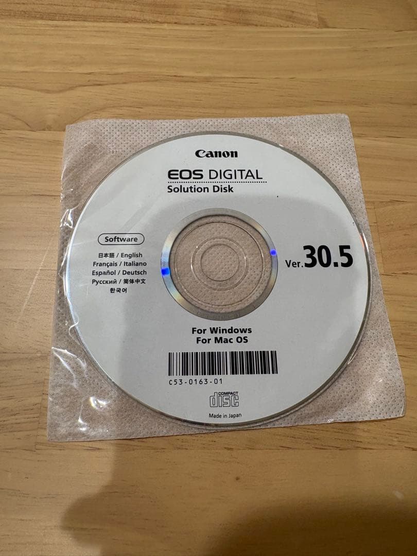 【限定値引き】Canon EOS M10ダブルレンズキット SDカード64G付き