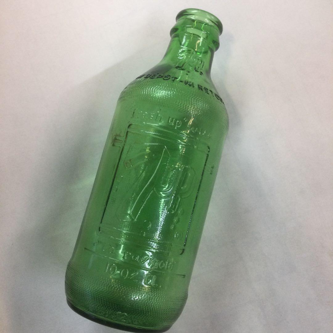 7up セブンアップ　ヴィンテージボトル　1960年代　美品