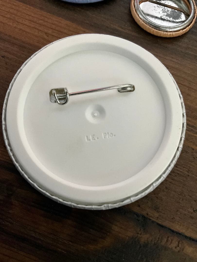 ヴィヴィアンウエストウッドバッジセット