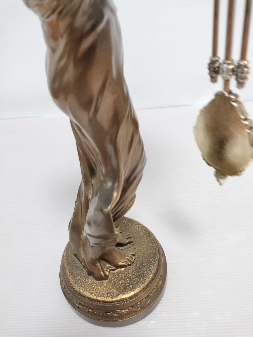 CITIZEN　シチズン　新平和の女神　振り子置き時計　金色イブシ仕上げ　像