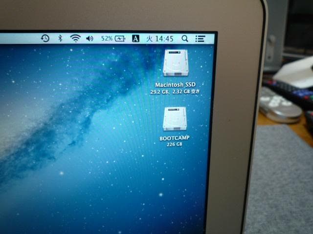 MacBook本体 MacBook Air A1465(MD233J) SSD256G win7