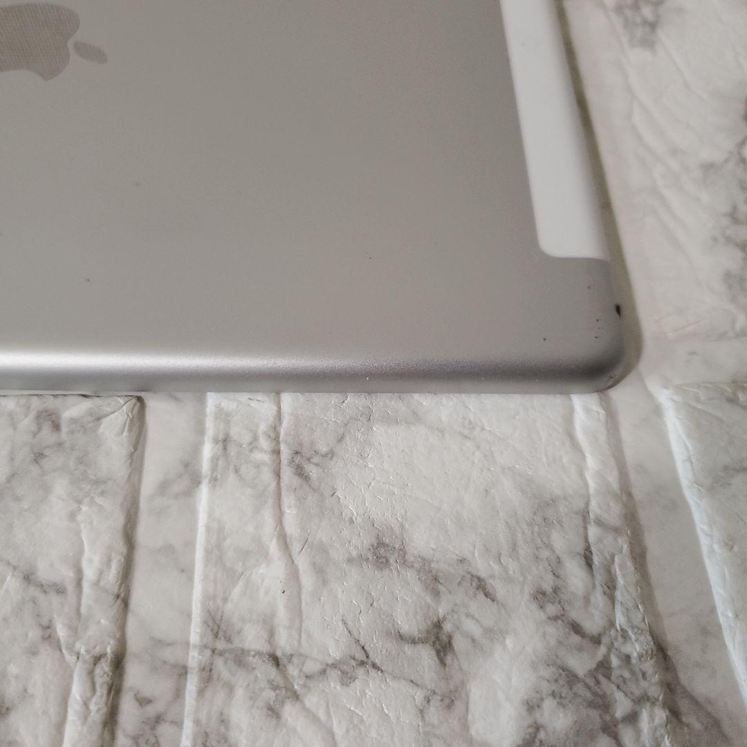 241 iPad 8世代 32GB SIMフリー シルバー