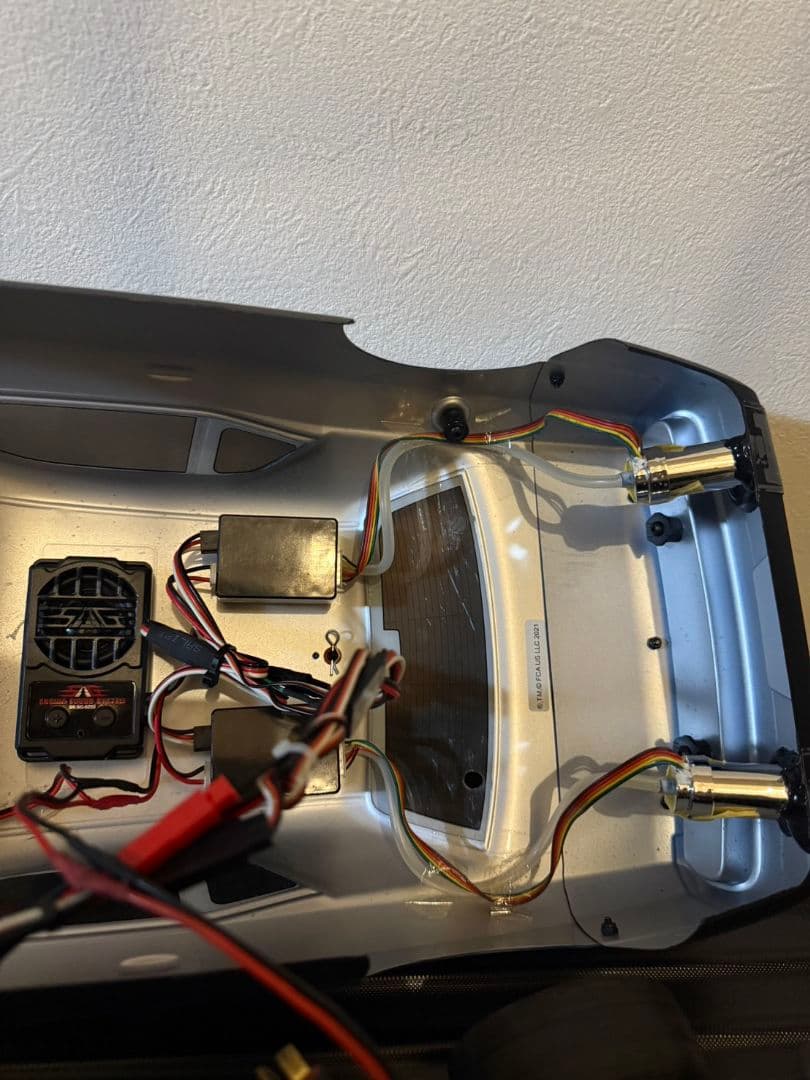 京商1/10ダッジチャレンジャー