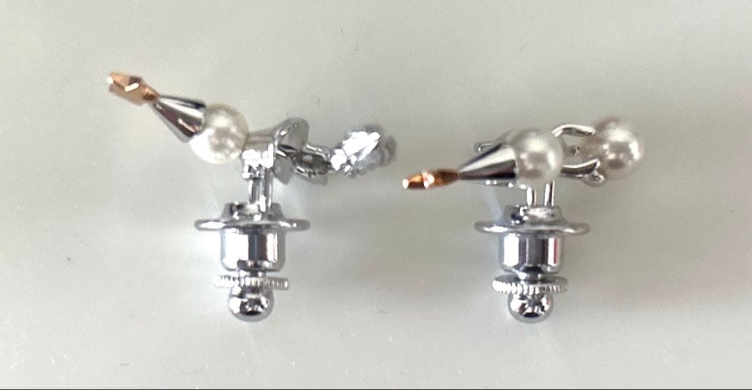 【新品】MIKIMOTO ミキモト ピンブローチ 2個セット 箱付き