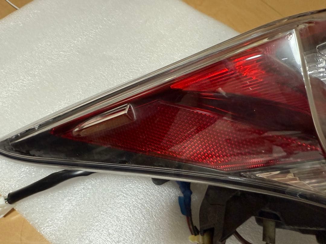 50プリウス前期　テールランプ　フルセット　純正