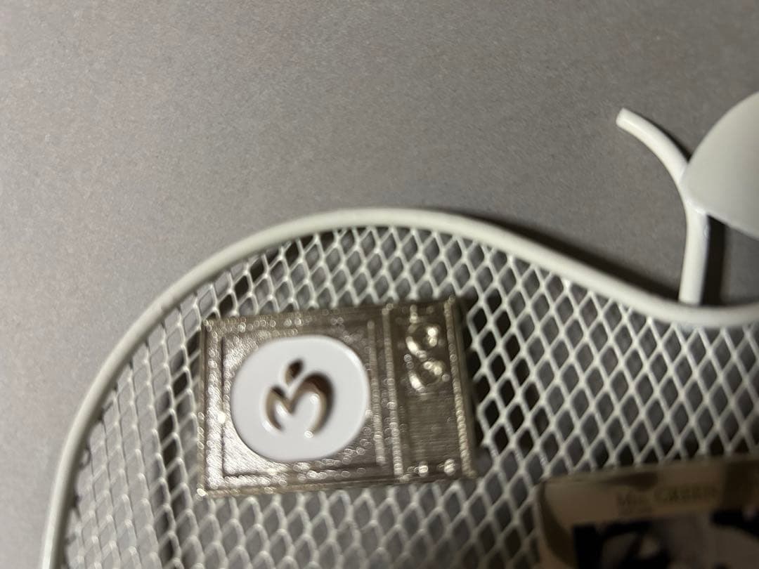 Mrs.GREENAPPLE ホワイトラウンジ　ピンバッジ