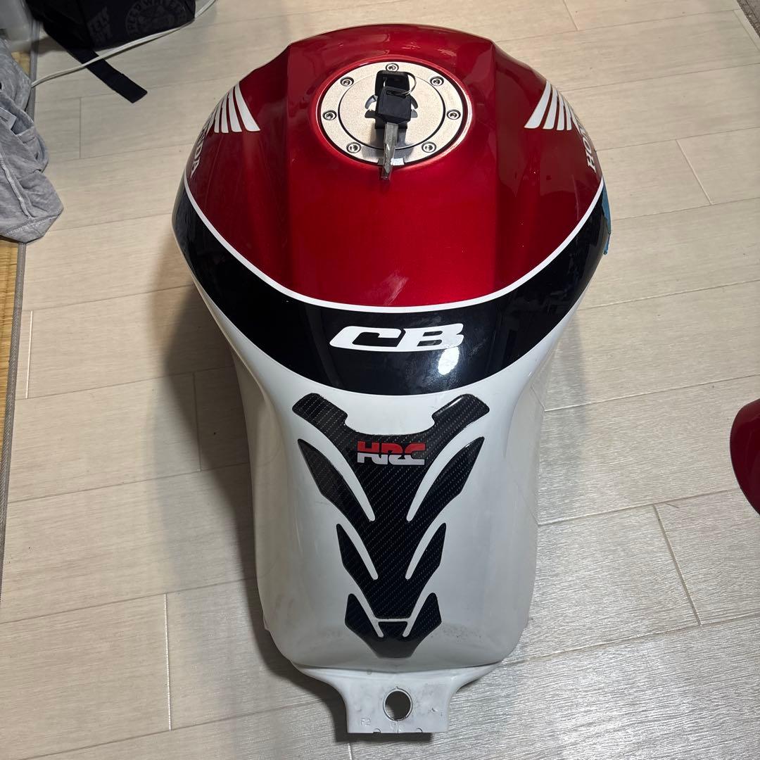 Cb400sf nc42 タンク カウル