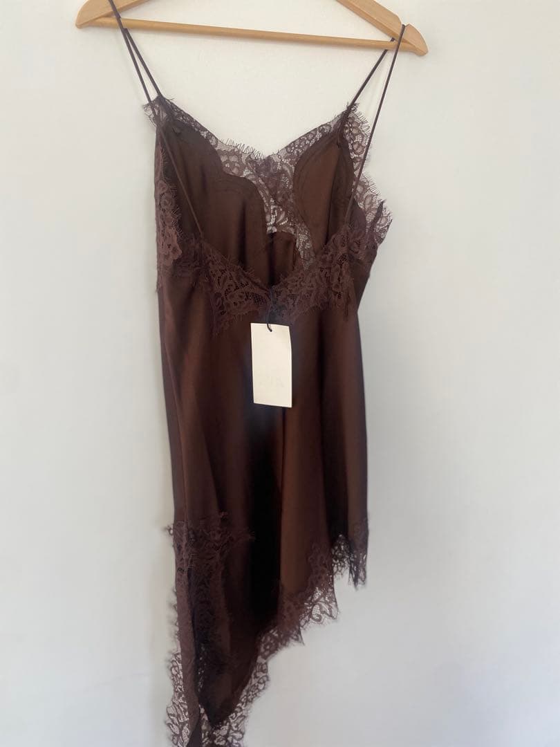 【ZARA】日本完売品 XS ●アシンメトリーレースワンピース●ブラウン