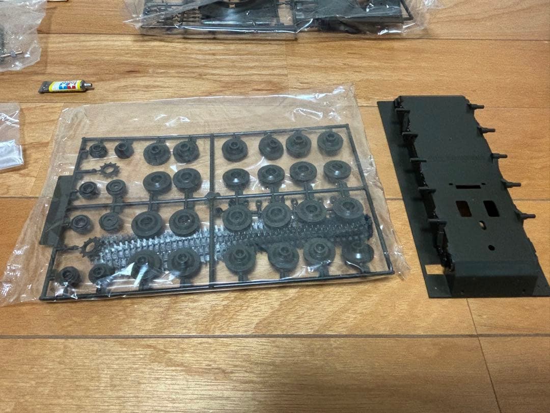 タミヤ 1/35 アメリカ陸軍 M551 シェリダン空挺戦車 リモコン 未組立