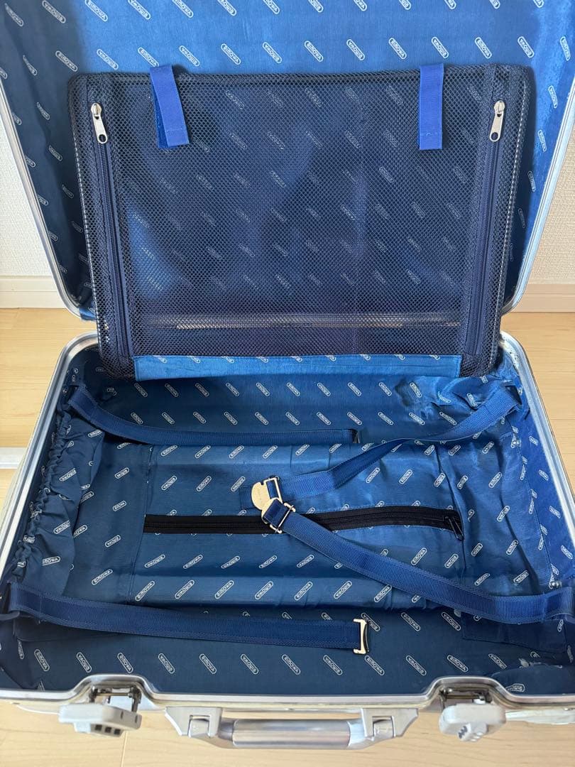 ★破格★RIMOWA トパーズ 32L 2輪シルバー キャリーケース