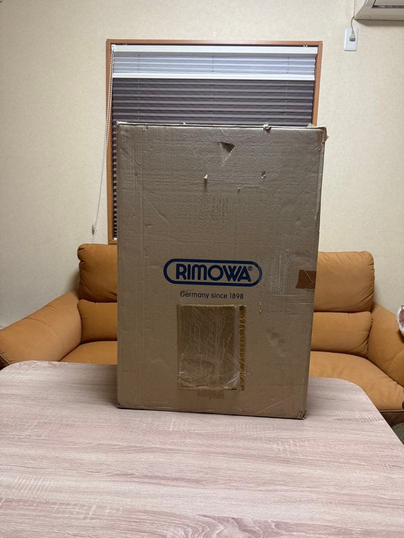 奇跡の新品未使用　リモワ　トパーズ　限定　プレミアム　63L