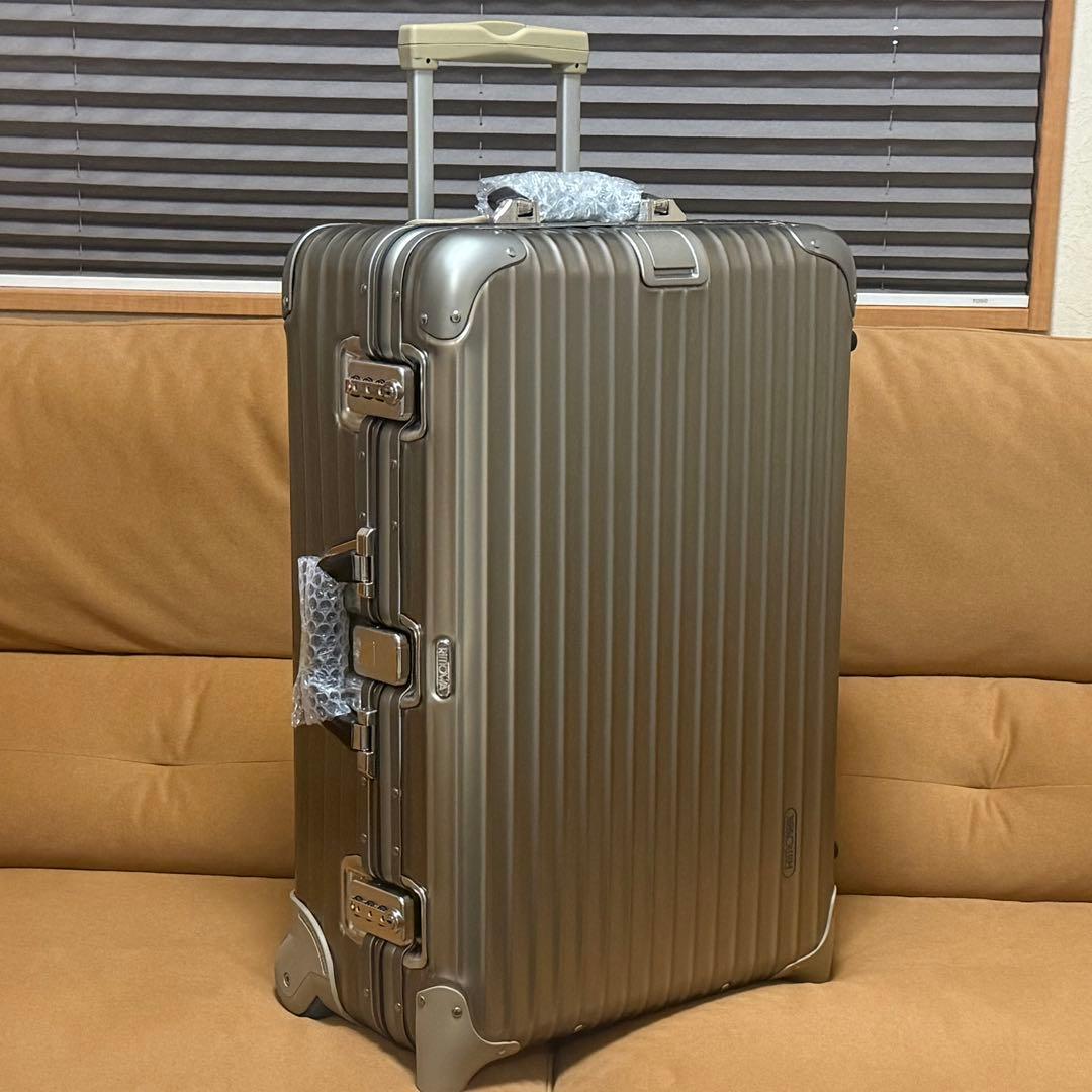 奇跡の新品未使用　リモワ　トパーズ　限定　プレミアム　63L