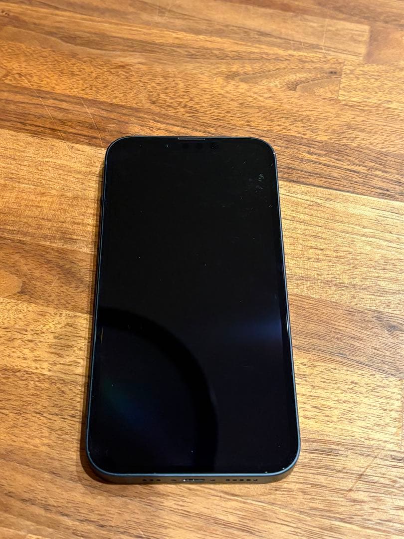 iPhone13 128GB 黒フィルム•ケース付き