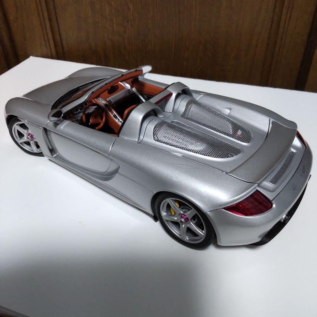 ポルシェ カレラ GT シルバー 1/18 オートアート